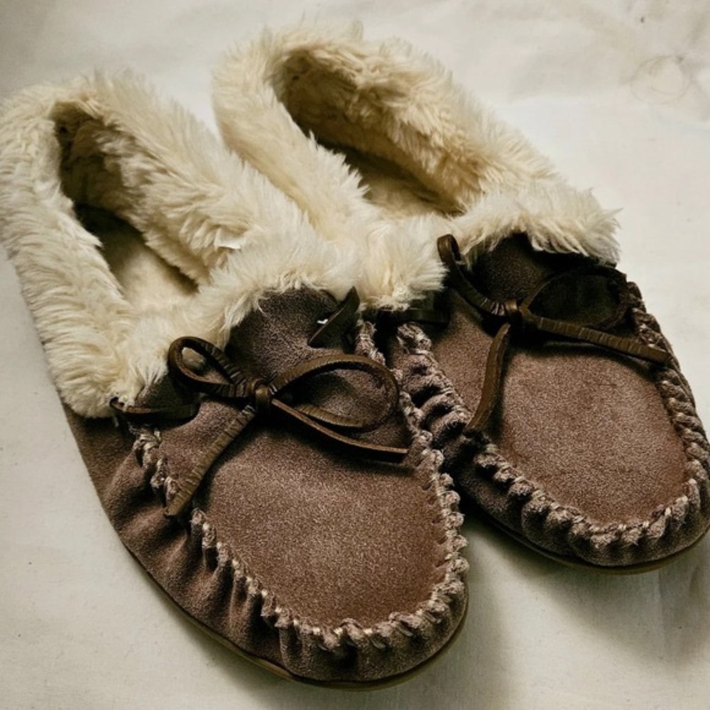 J Crew Suede Sz 8 US Soft Brandy shearling lined slip on Loafer shoe